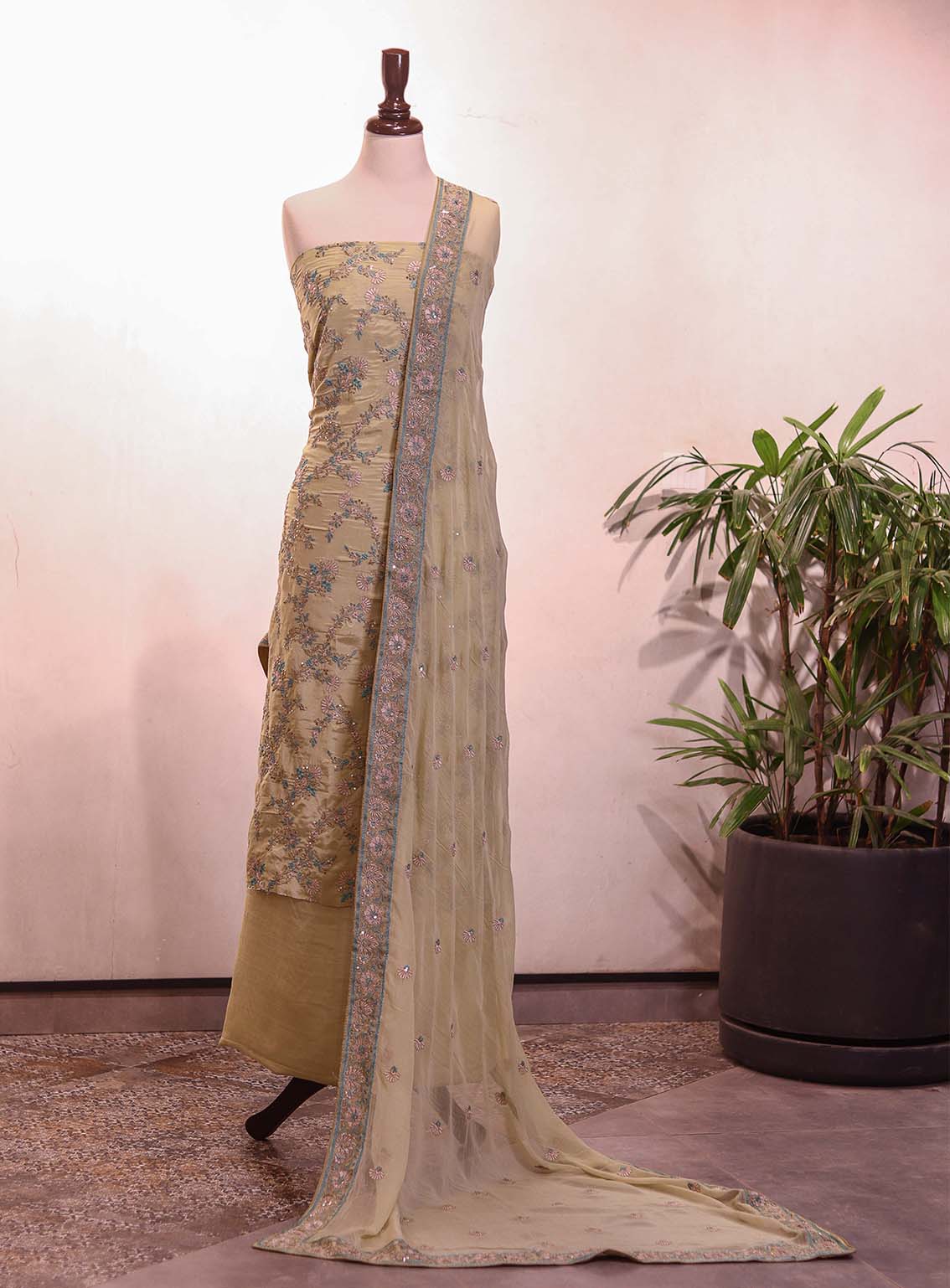 Moin Block Embroidered Raw Silk 3 Piece Unstitched Suit MBLK25ERS MD-1431