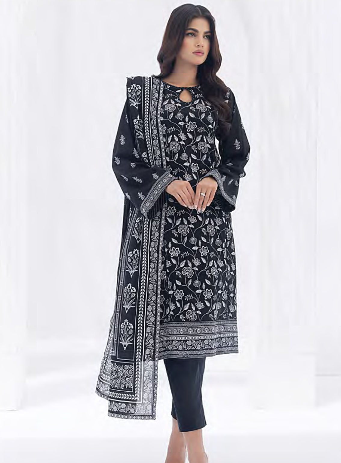 Monochrome By LSM Lakhany Printed Lawn 3 Piece Stitched Suit- LSM24ML LG-AR-0037
