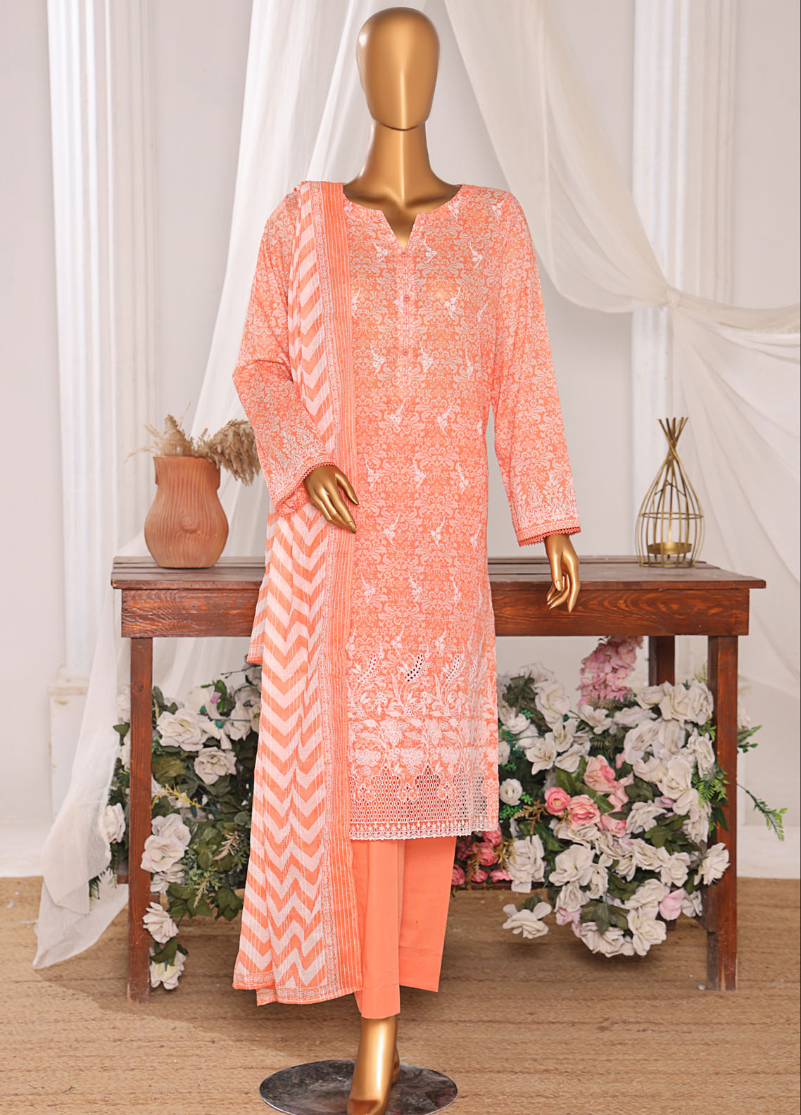 Nakshkari By HZ Textiles Embroidered Lawn 3 Piece Unstitched Suit HZ25NE NKE-560