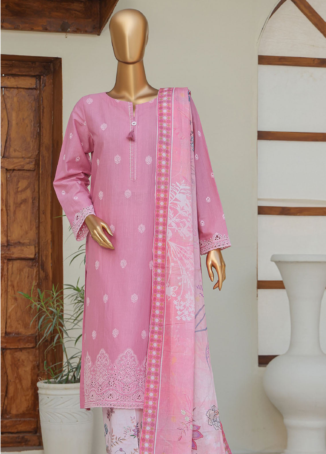 Oriental By HZ Textiles Embroidered Printkari Slub Cambric 3 Piece Unstitched Suit HZ25OPESC D-OPS-04