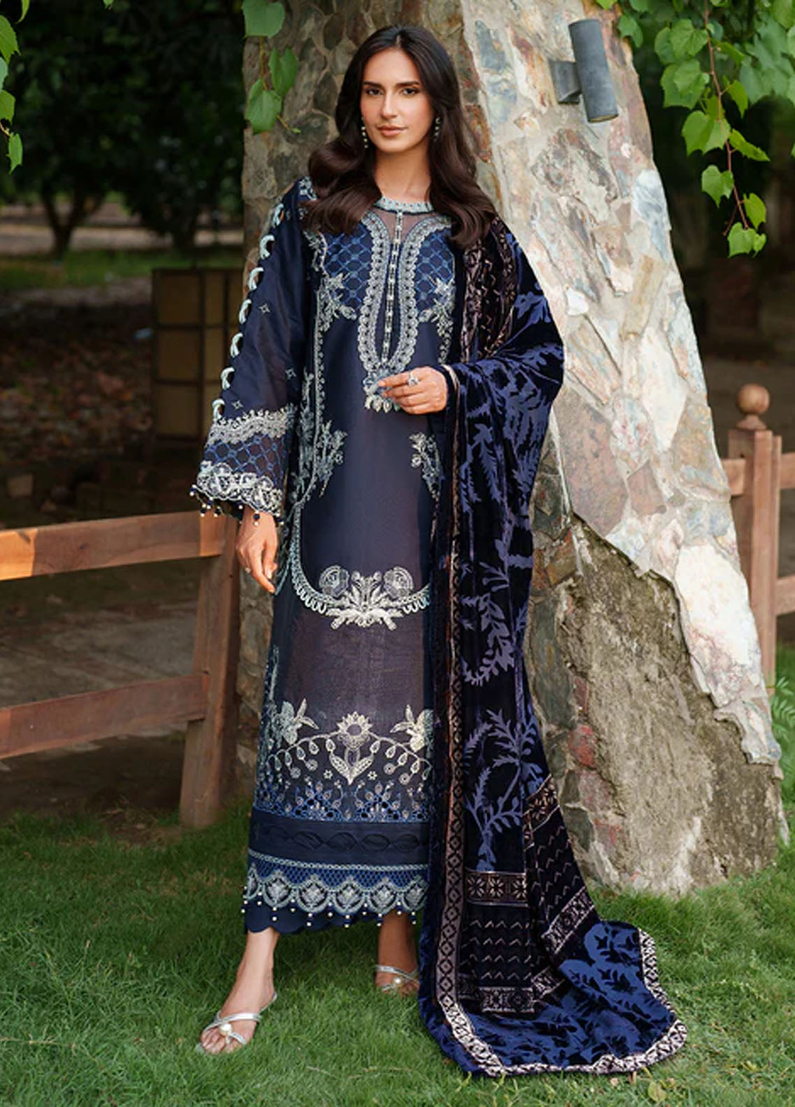 Panache By Parishay Embroidered Corduroy 3 Piece Unstitched Suit PR25PVPS D-PNE-08