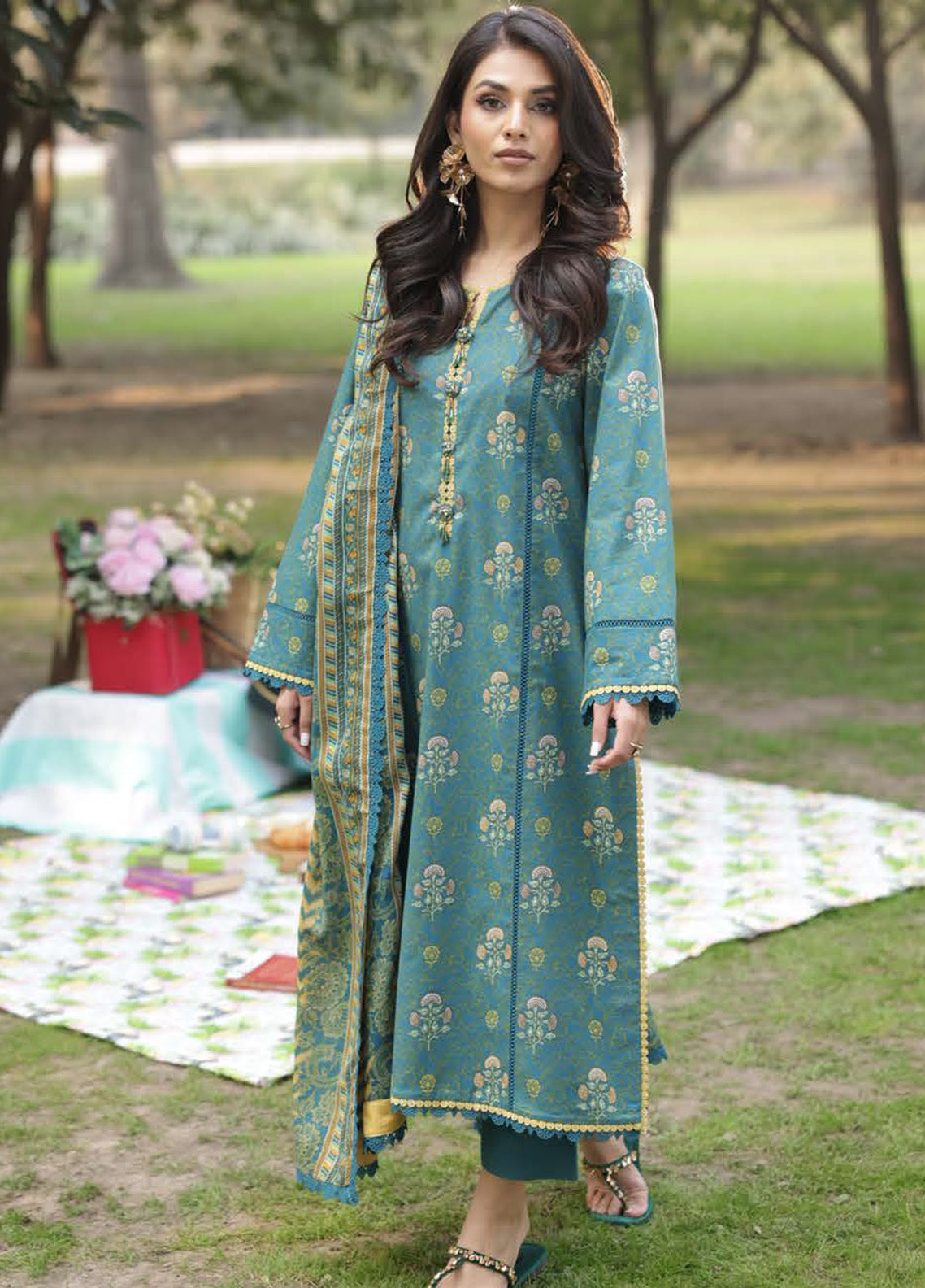 Prints By Asim Jofa Printed Lawn 3 Piece Unstitched Suit AJ25PV3 D-AJUBJ-16