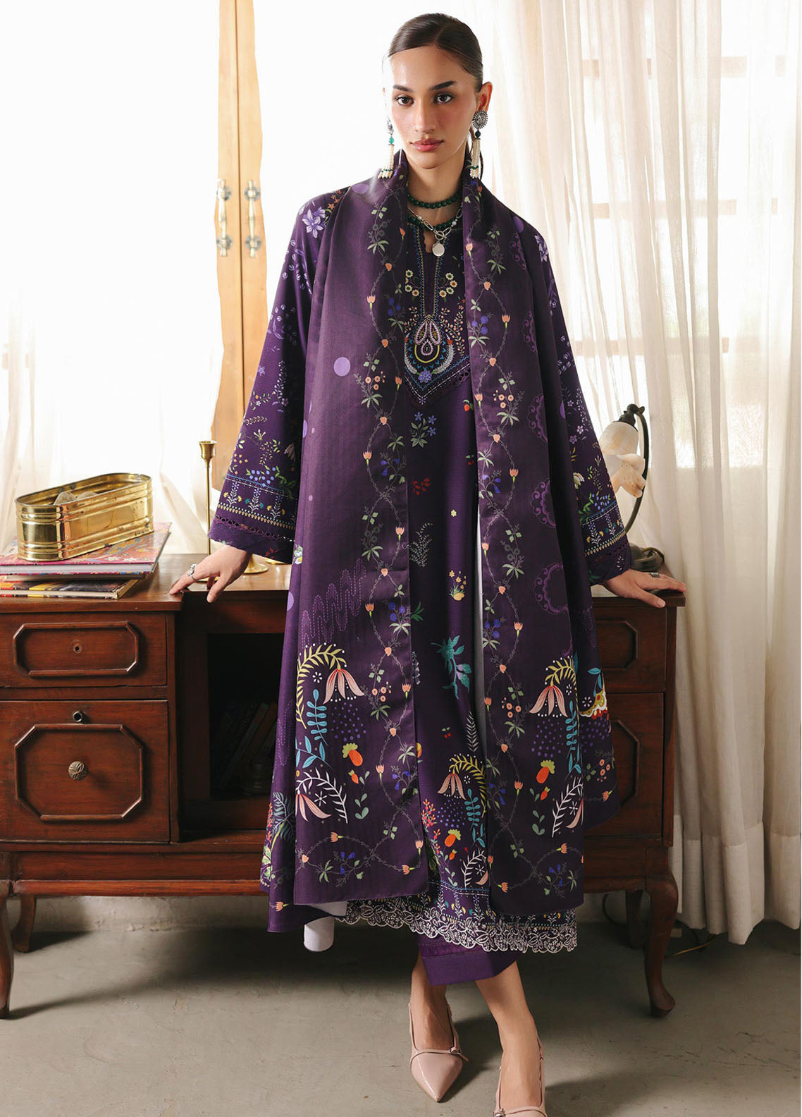 QPrints By Qalamkar Embroidered Jacquard Weaved 3 Piece Unstitched Suit QLM25QP D-QW-5A ELIAN