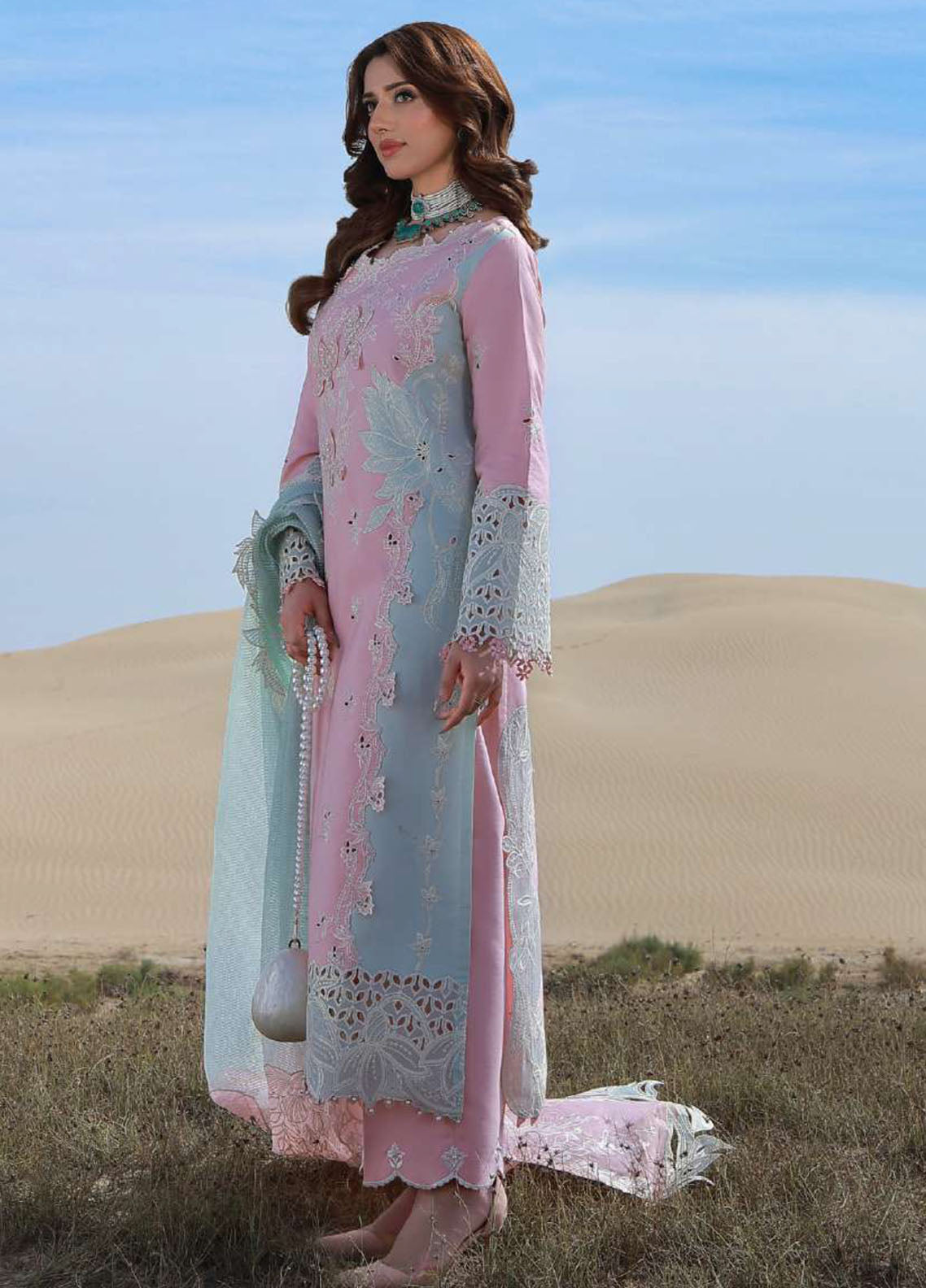 Rang Rasiya Premium Embroidered Lawn 3 Piece Unstitched Suit RR26P D-MAHSA