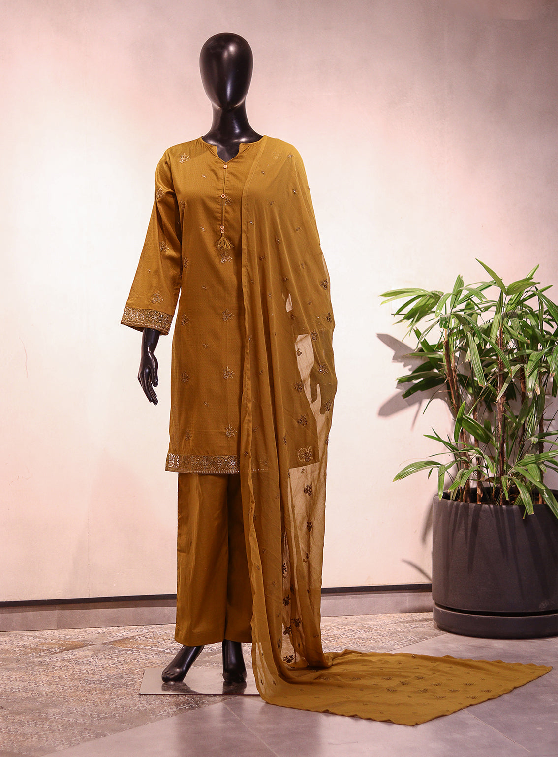 Royal Fashion Embroidered Lawn 3 Piece Stitched Suit RF26EP D-SNSC-SQ375 GL