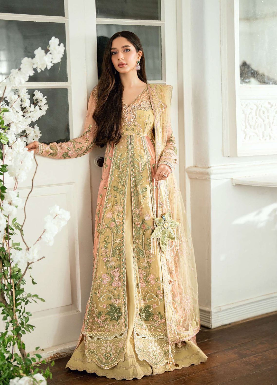 Shaam Shandar By Mushq Embroidered Chiffon 3 Piece Unstitched Suit MQ25SS D-03 SUR SUNEHRI