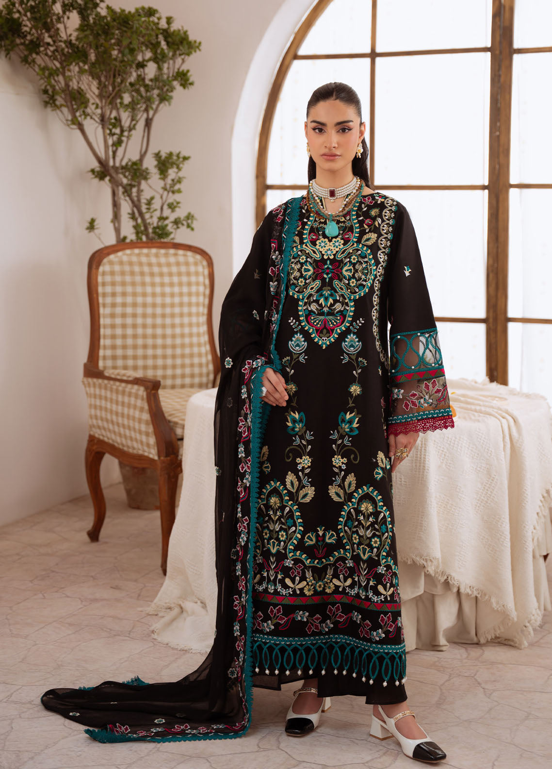 Shanaya By Mahnur Luxury Embroidered Lawn 3 Piece Unstitched Suit MN26SL D-SN-08 IJLAAL