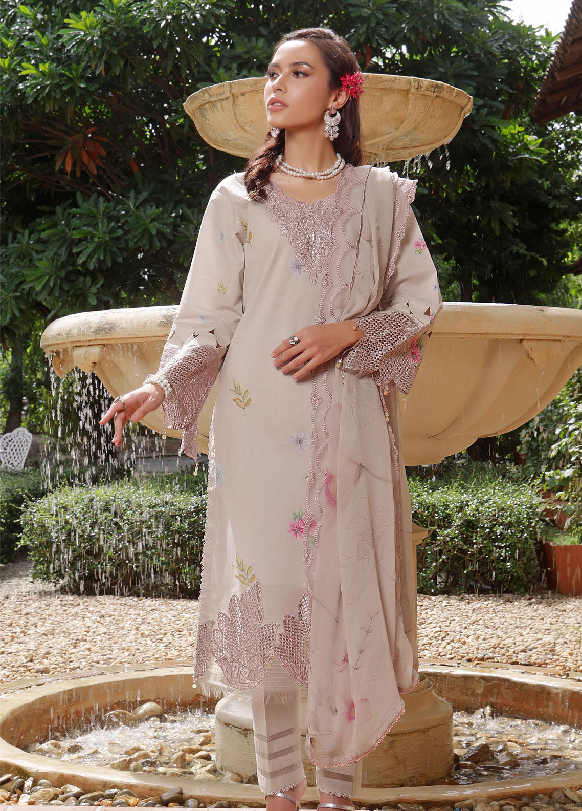 Sunshine Bloom By Alzohaib Premium Chikankari Lawn 3 Piece Unstitched Suit AZ25SSBV2 D-SBE2-06