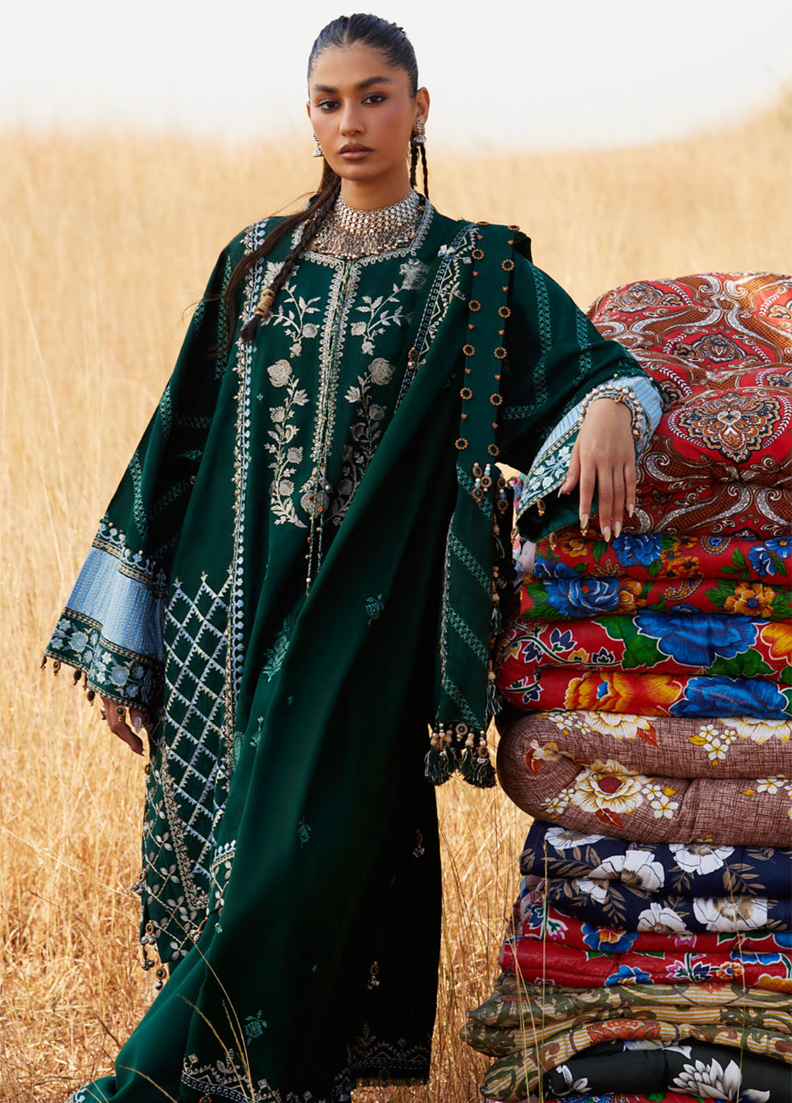 Zaha By Khadijah Shah Embroidered Jacquard Suits Unstitched 3 Piece ZH25NL D-ZW-09 YASMIN