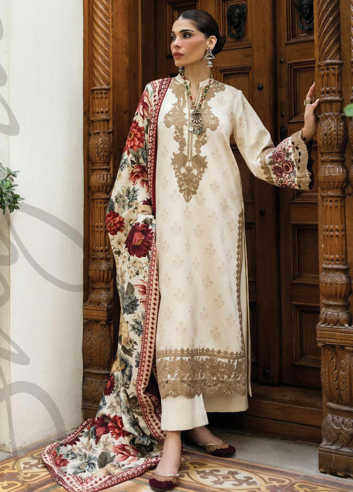 Zainab Chottani Embroidered Herringbone 3 Piece Unstitched Suit ZC24WS D-03 SHYNA