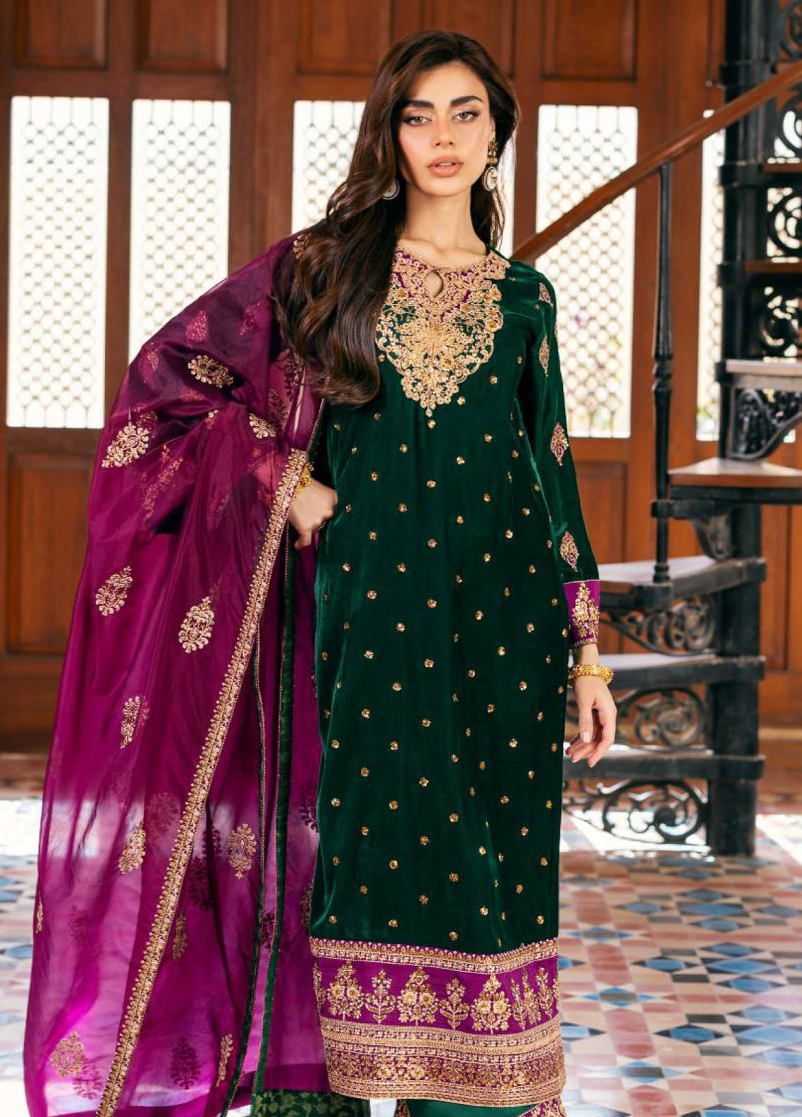 Zainab Chottani Embroidered Velvet 3 Piece Unstitched Suit ZC25LV D-ESHA