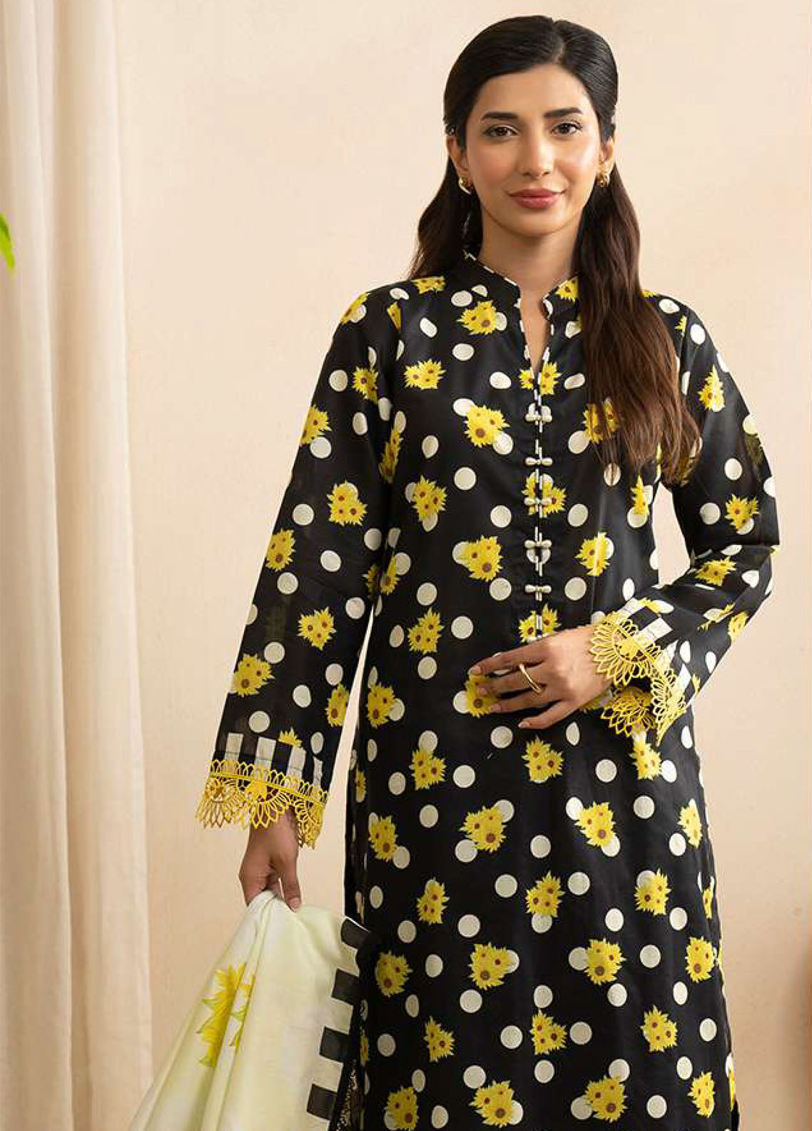 Zellbury Printed Lawn 2 Piece Unstitched Suit WUS25X20544
