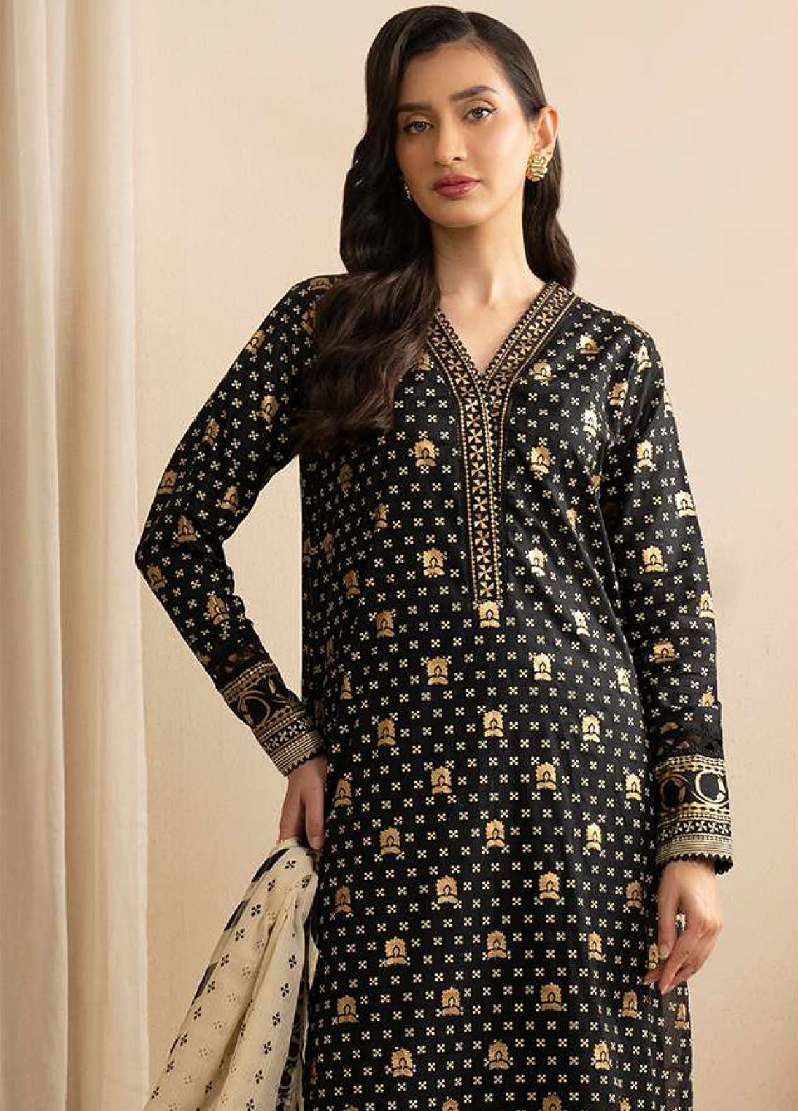 Zellbury Printed Lawn 3 Piece Unstitched Suit WUS25X30395