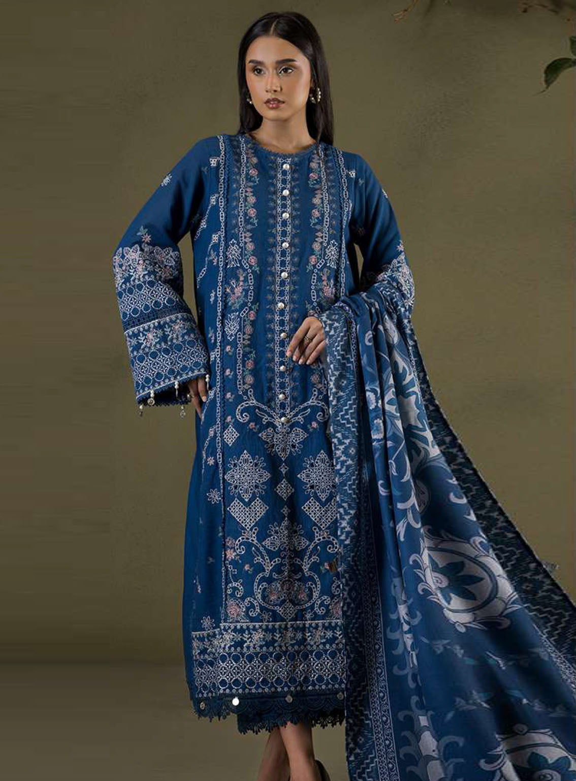 Zellbury Winter Shawl Embroidered Khaddar 3 Piece Unstitched Suit WUW25E30234