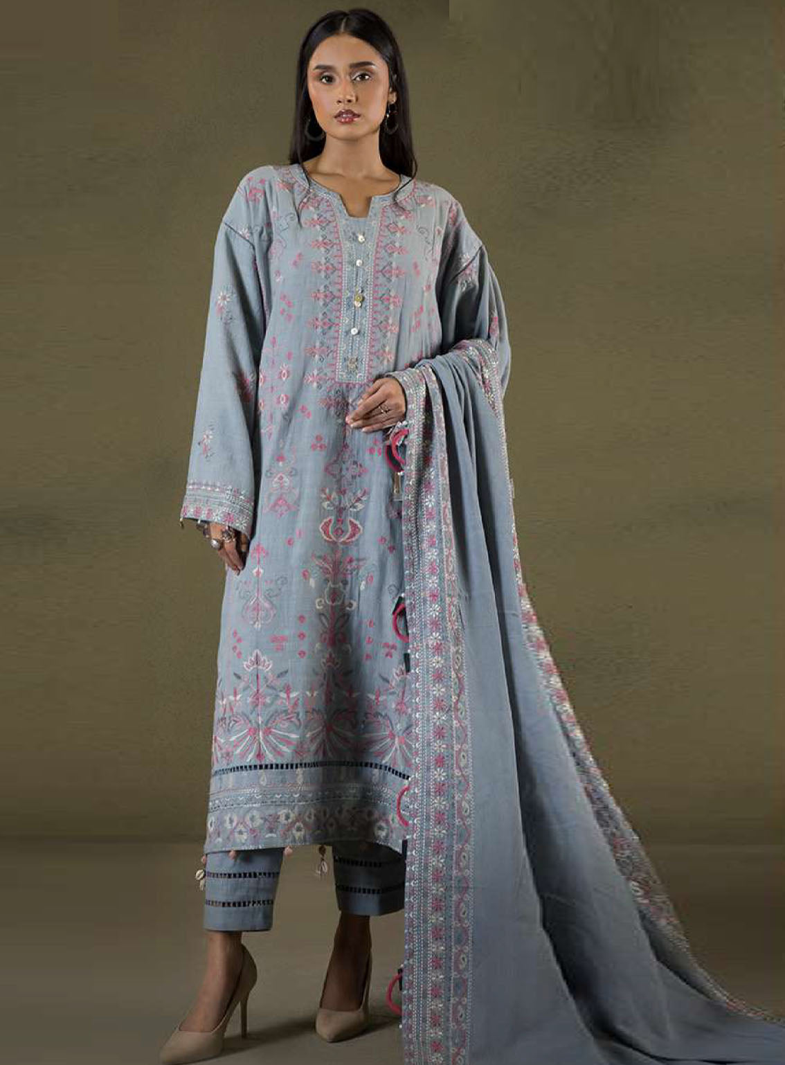 Zellbury Winter Shawl Embroidered Khaddar 3 Piece Unstitched Suit WUW25E30245