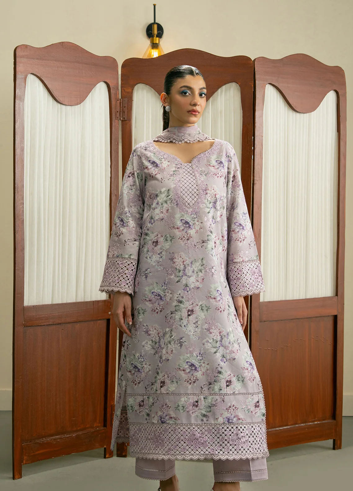 Zephyr By Ayzel Embroidered Lawn 3 Piece Unstitched Suit AF26ZCV3 D-06 INYA