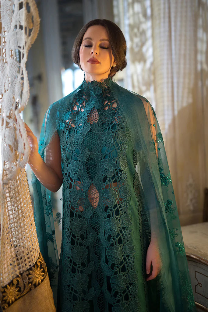 D#13B Sobia Nazir Luxury Emb Lawn Collection 323
