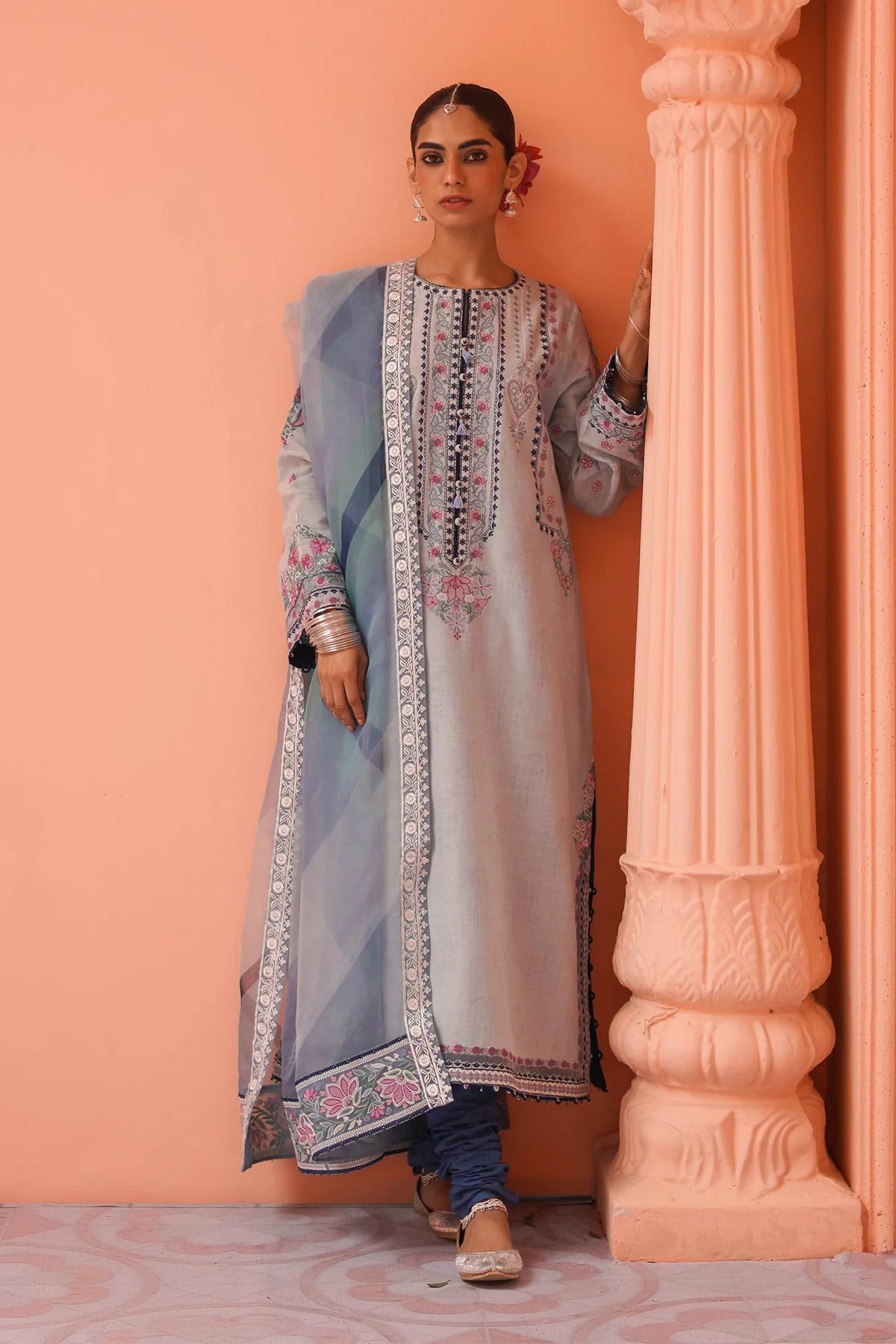 D#14B Zara Shahjahan Emb Lawn Collection 323