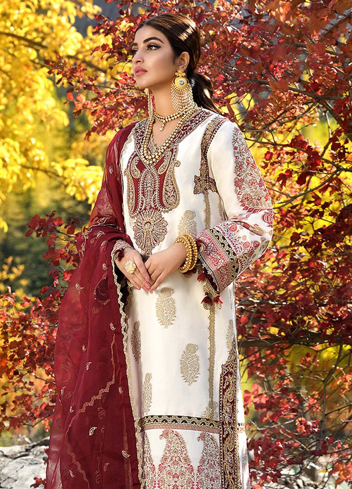 D#04 Asim Jofa Shehr-e-yaar Luxury Emb Lawn Collection 222