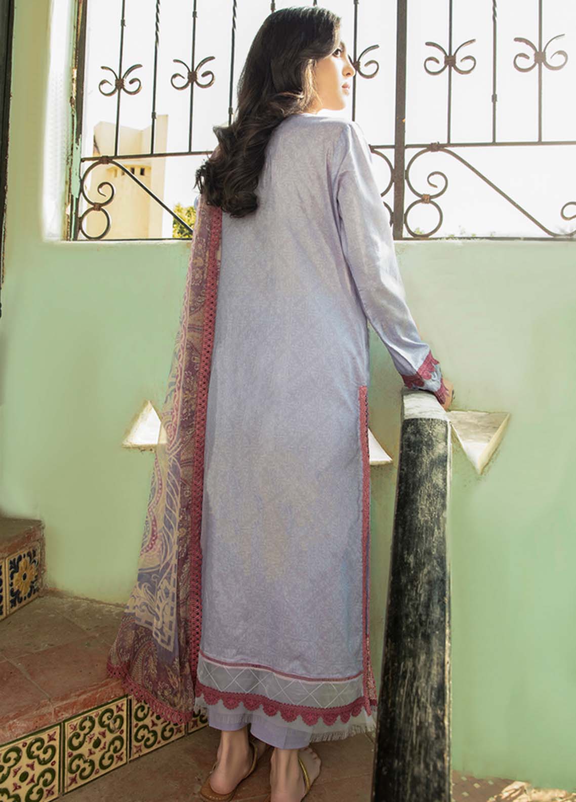 D#13 Aabyaan Luxury Emb Lawn Collection 122