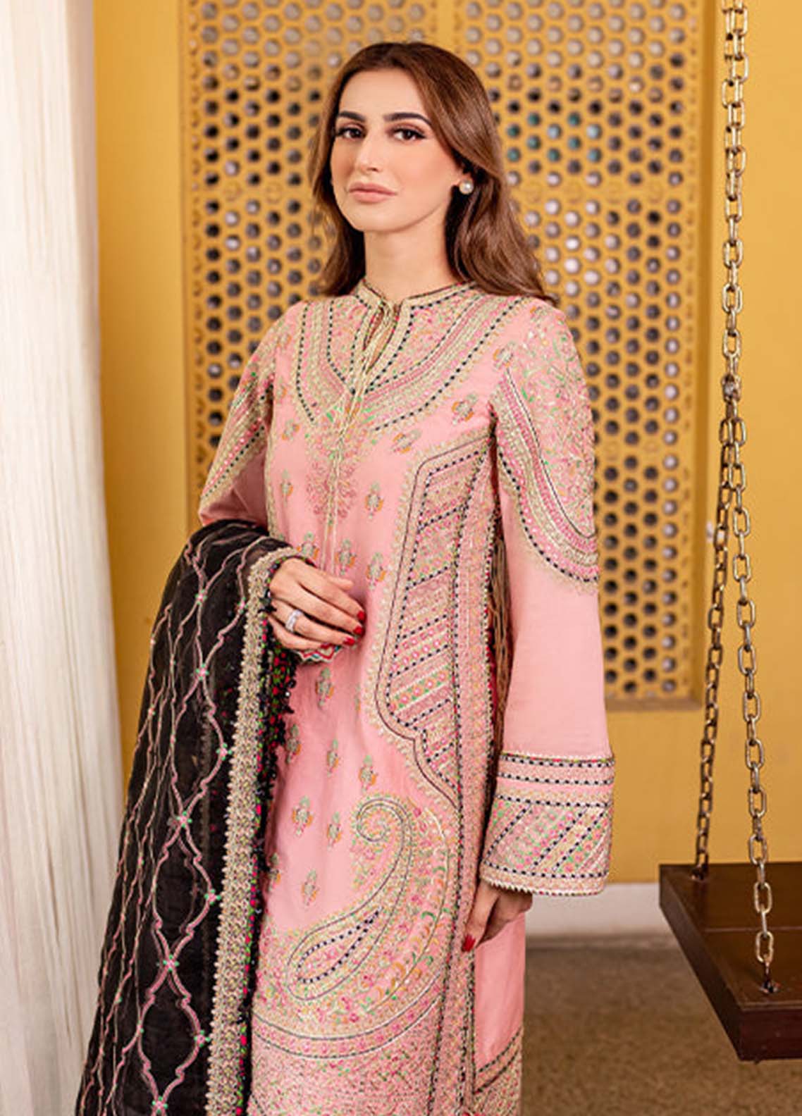 D#165 Hussain Rehar Rahgoli Luxury Emb Lawn Collection 322