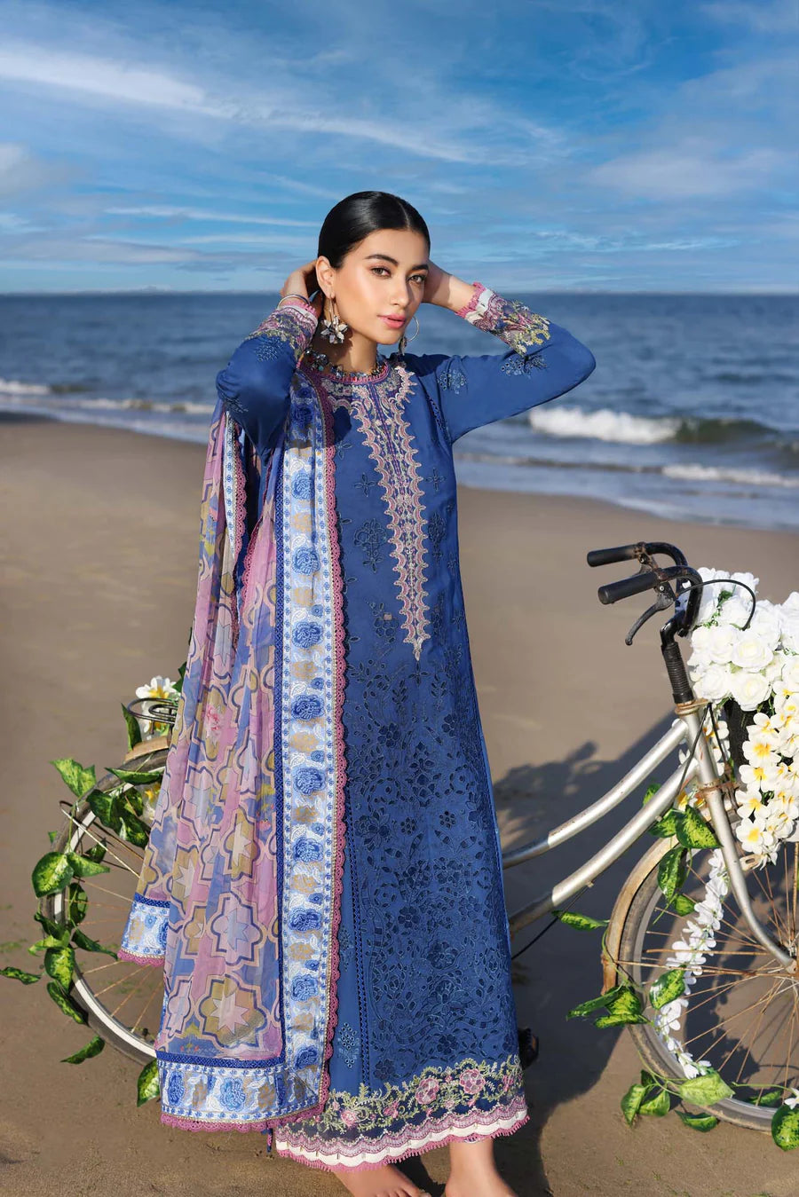 D#12B Noor By Saadia Asad Luxury Chikankari Lawn Collection 323