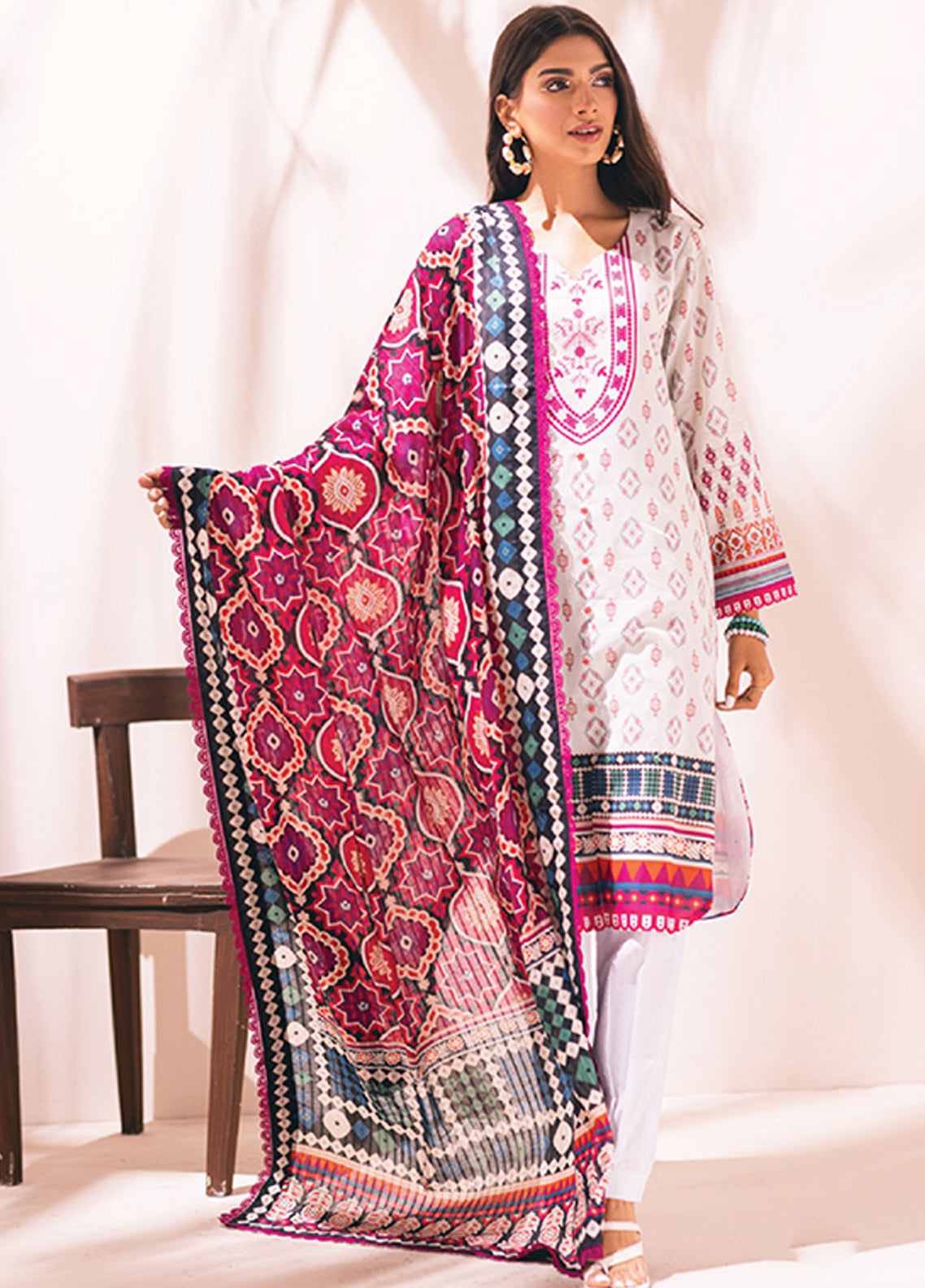 D#04 AlZohaib Colors Digital Printed Lawn Collection 323