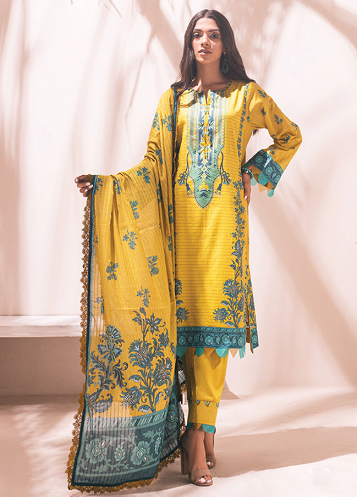 D#02 AlZohaib Colors Digital Printed Lawn Collection 323