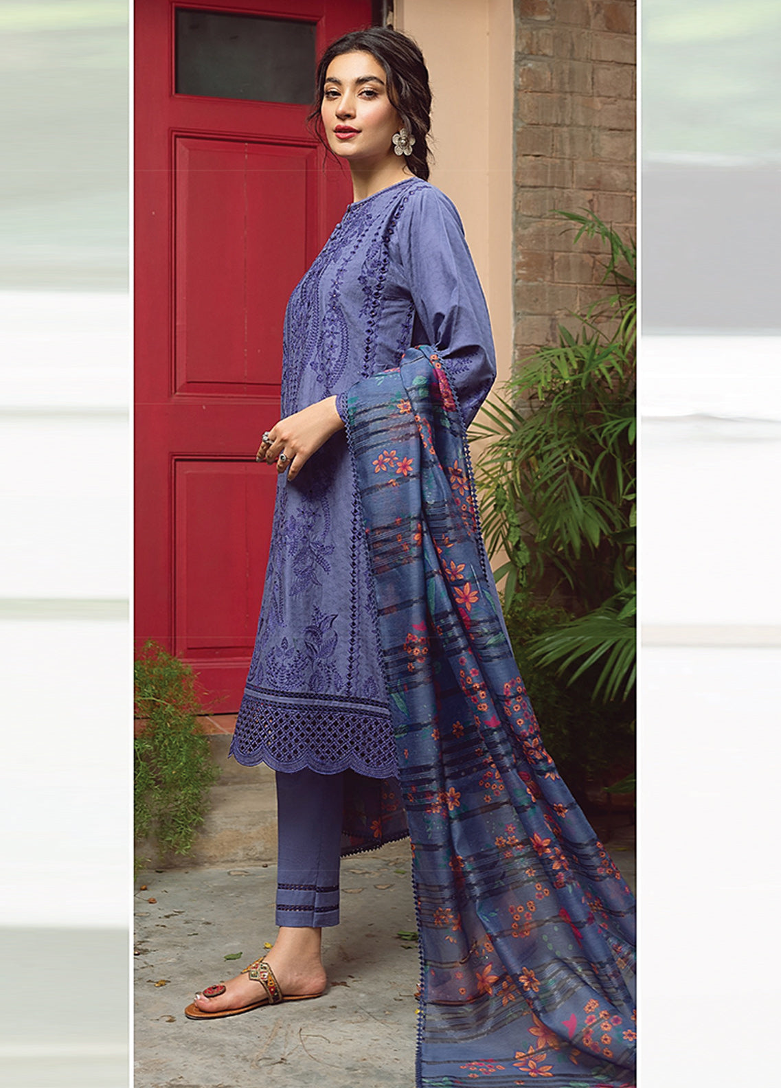 D#05 Jazmin Iris Emb Lawn Collection 223