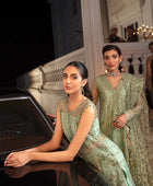 D#09 Iznik La Royale Luxury Emb Edition 922