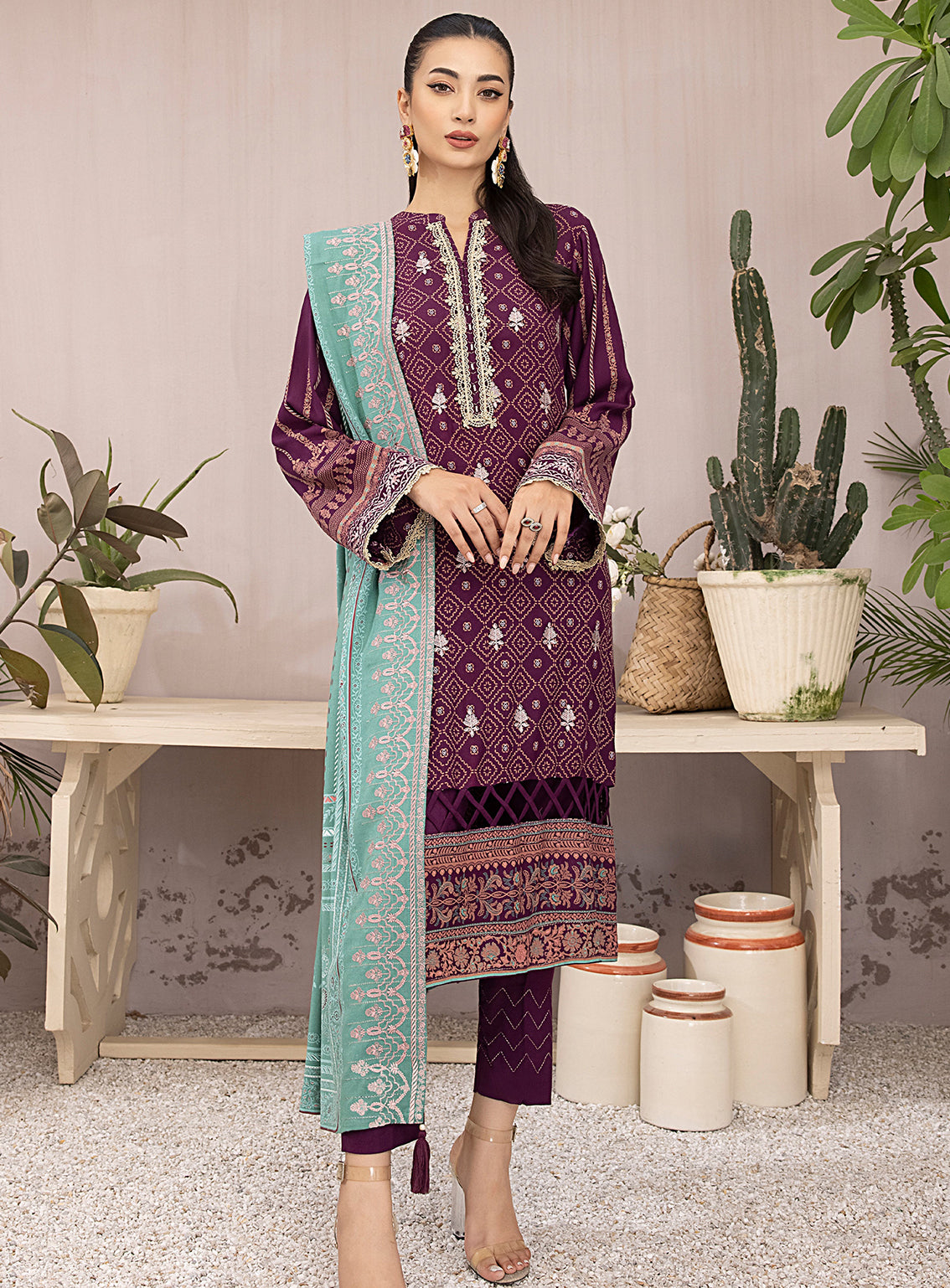 LSM Lakhany Pashmina Embroidered Unstitched 3 Piece Suit - 004