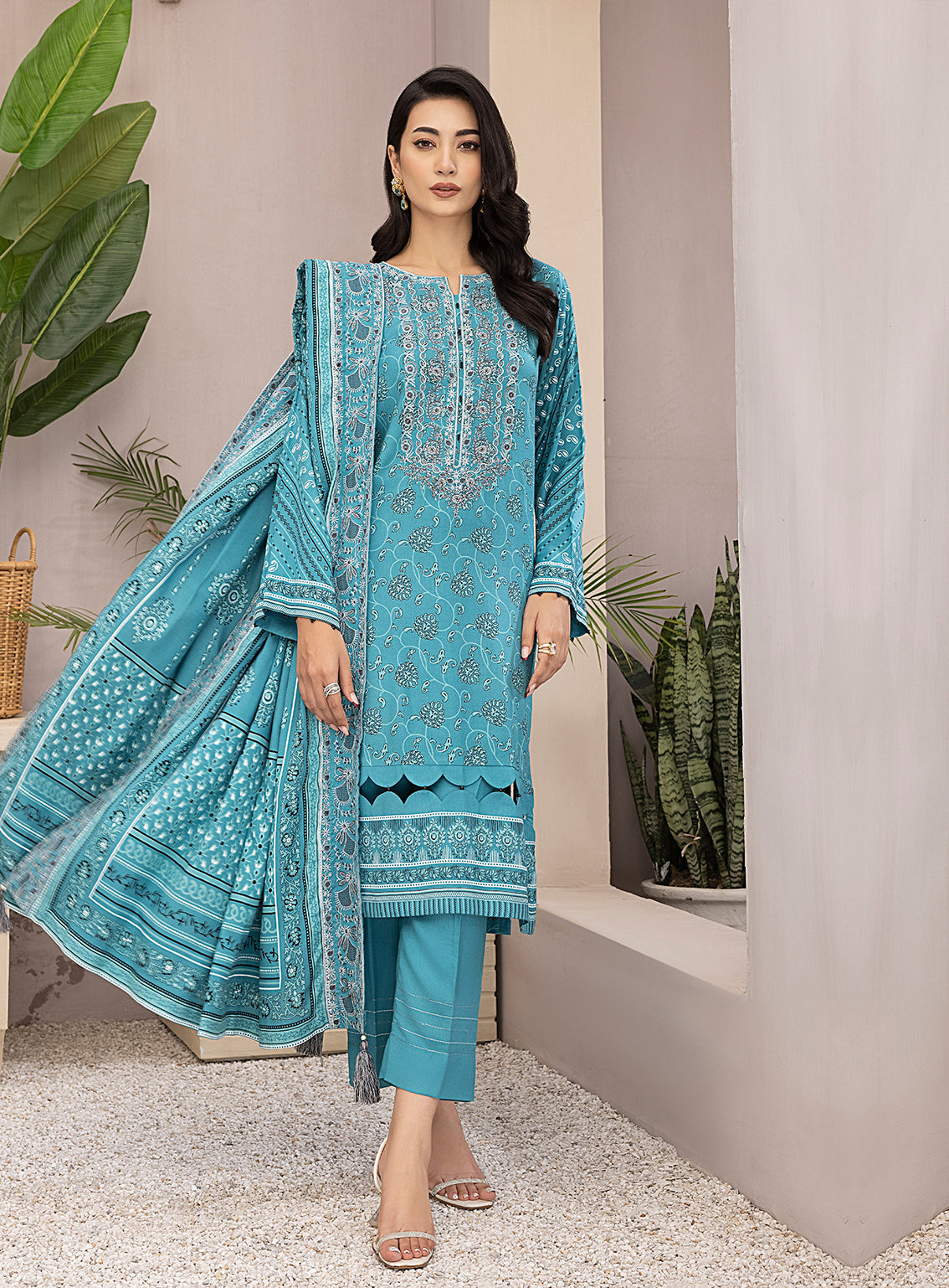LSM Lakhany Pashmina Embroidered Unstitched 3 Piece Suit - 039