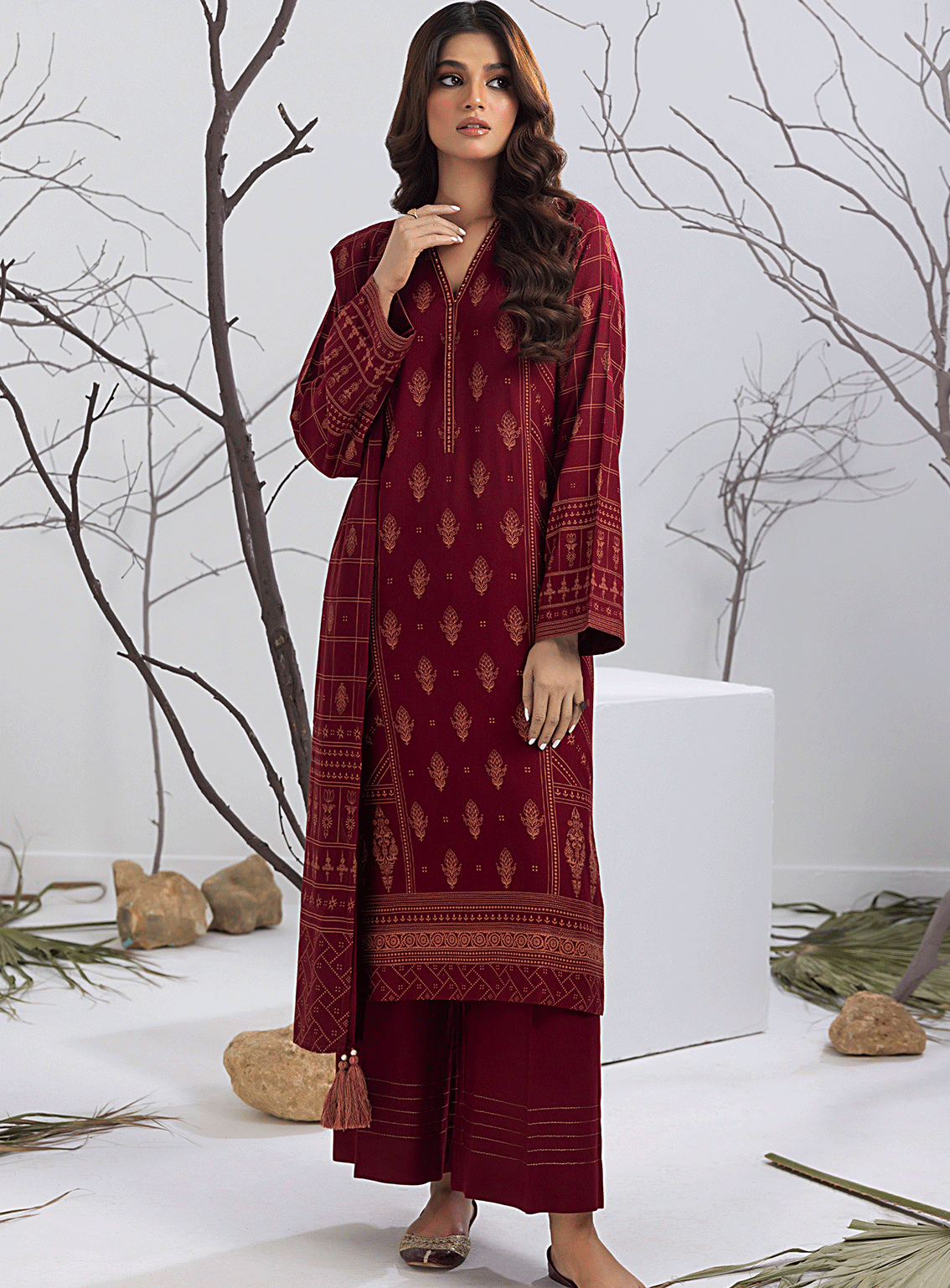 Lakhany Printed Cashmi Vool Unstitched 3 Piece Suit - LSM23CV LG-AM-0053-B