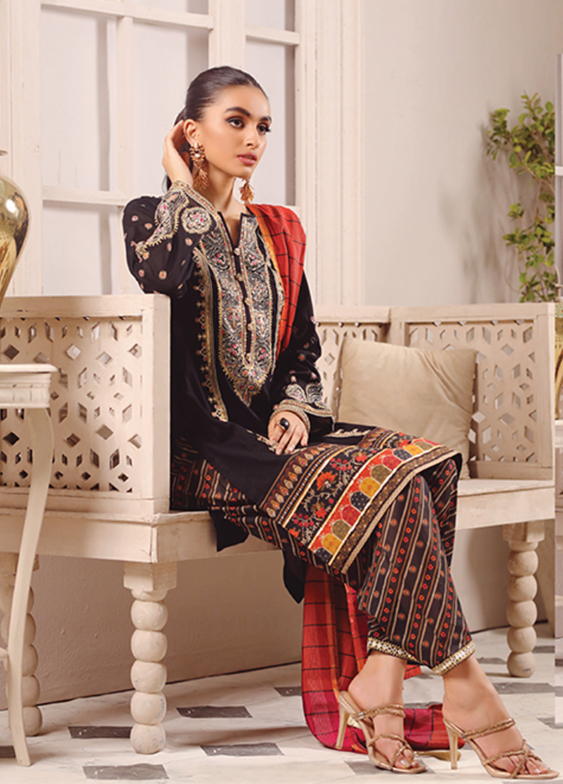 D#5023 LSM Lakhany Summer Gold Emb Collection 223
