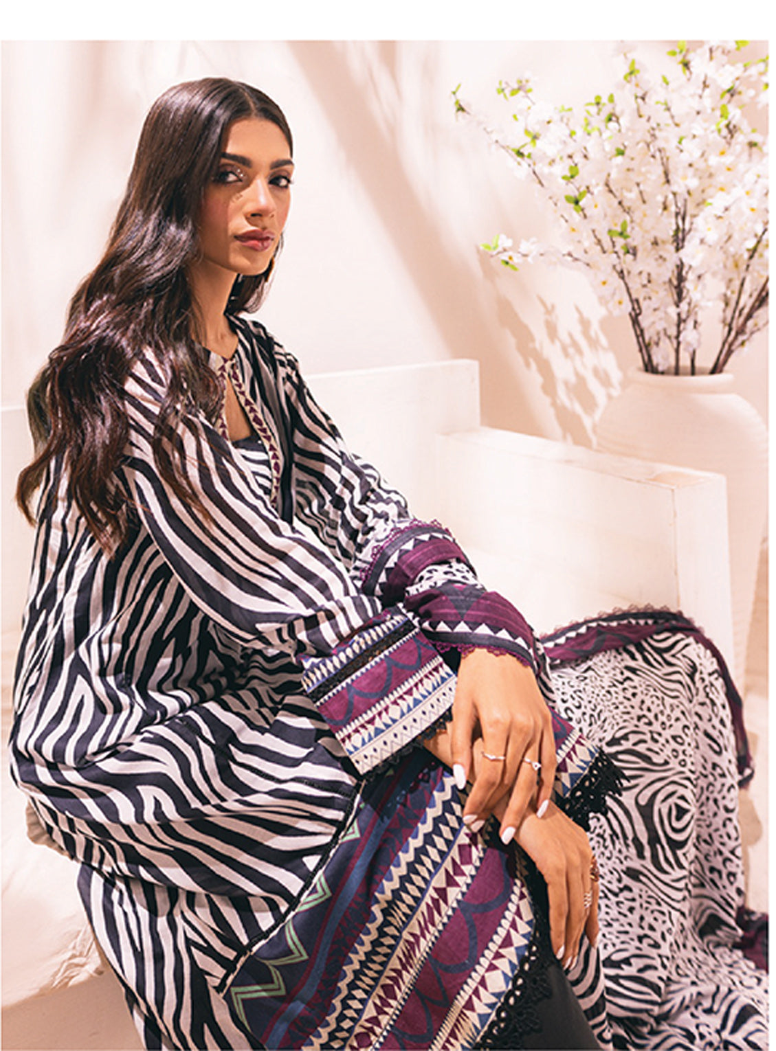 D#07 AlZohaib Colors Digital Printed Lawn Collection 323