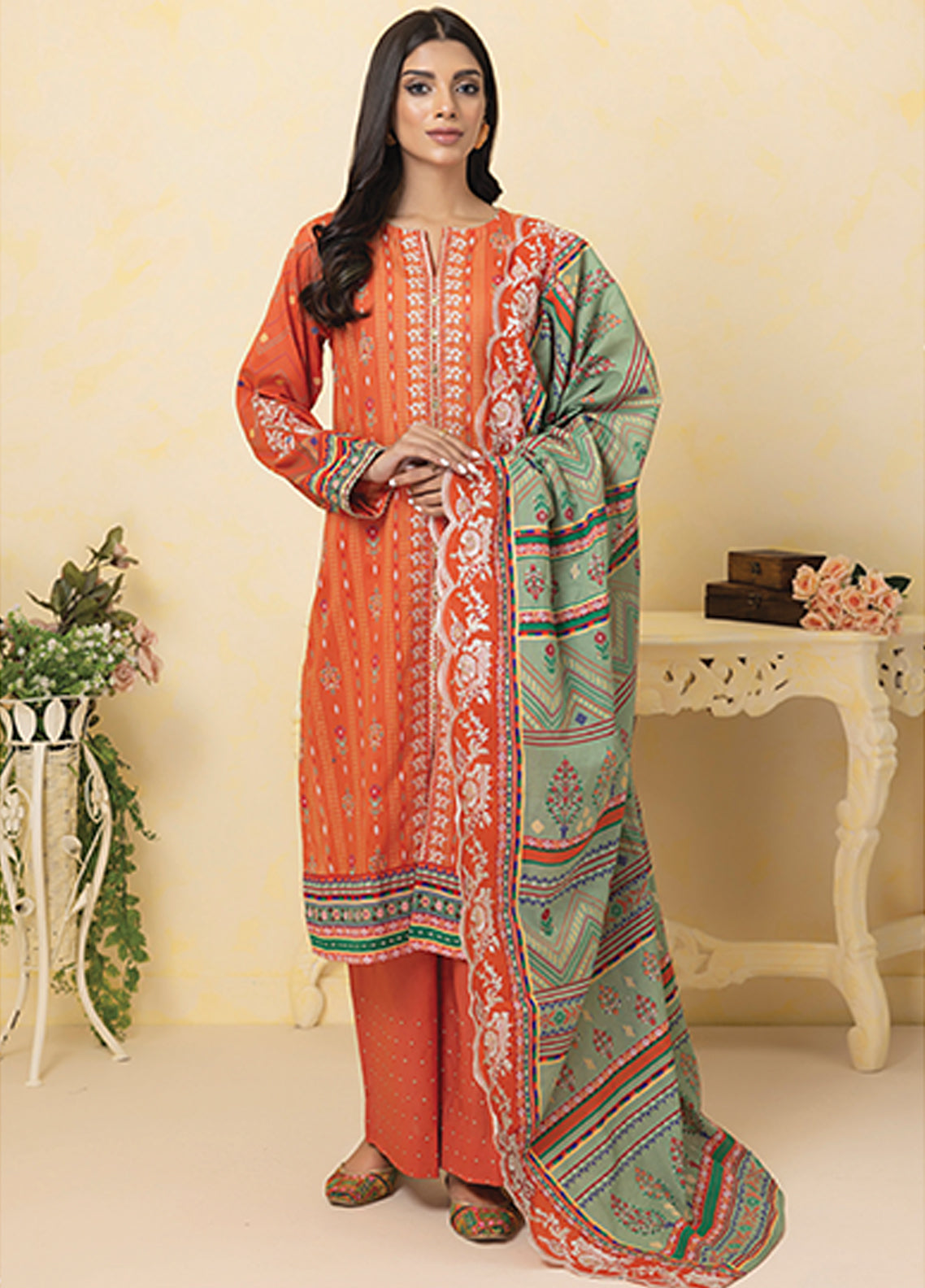 D#406 LSM Lakhany Summer Gold Emb Collection 223