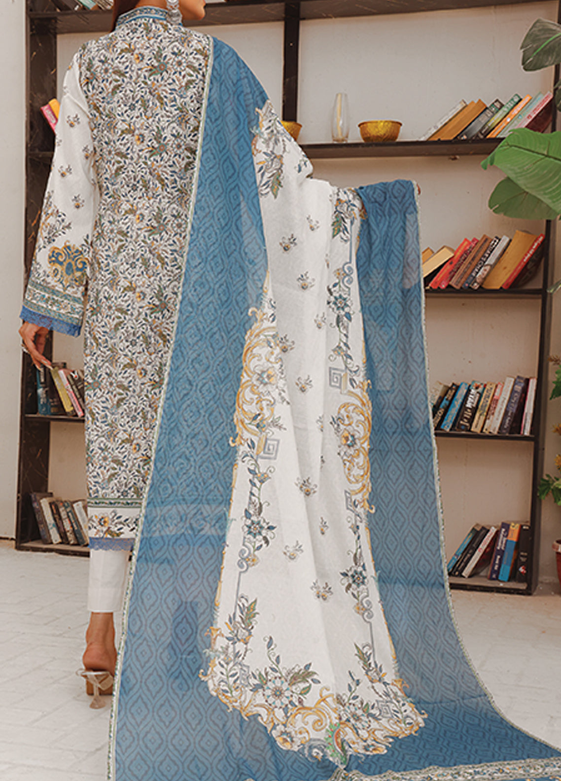 D#04 VS Misri Digital Printed Lawn Collection 223 V-1