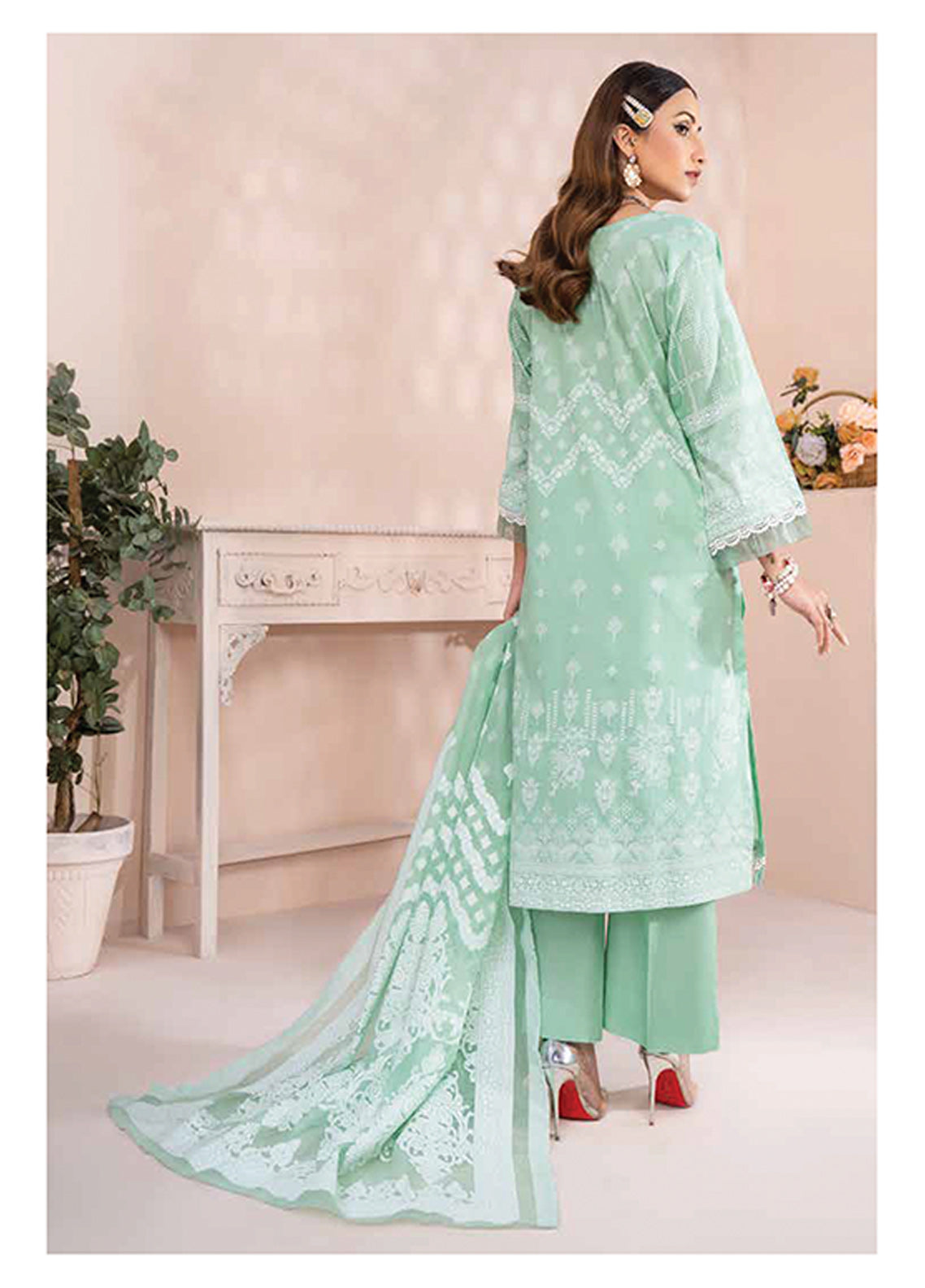D#5561  A Rashid White For Summer Emb Collection 223