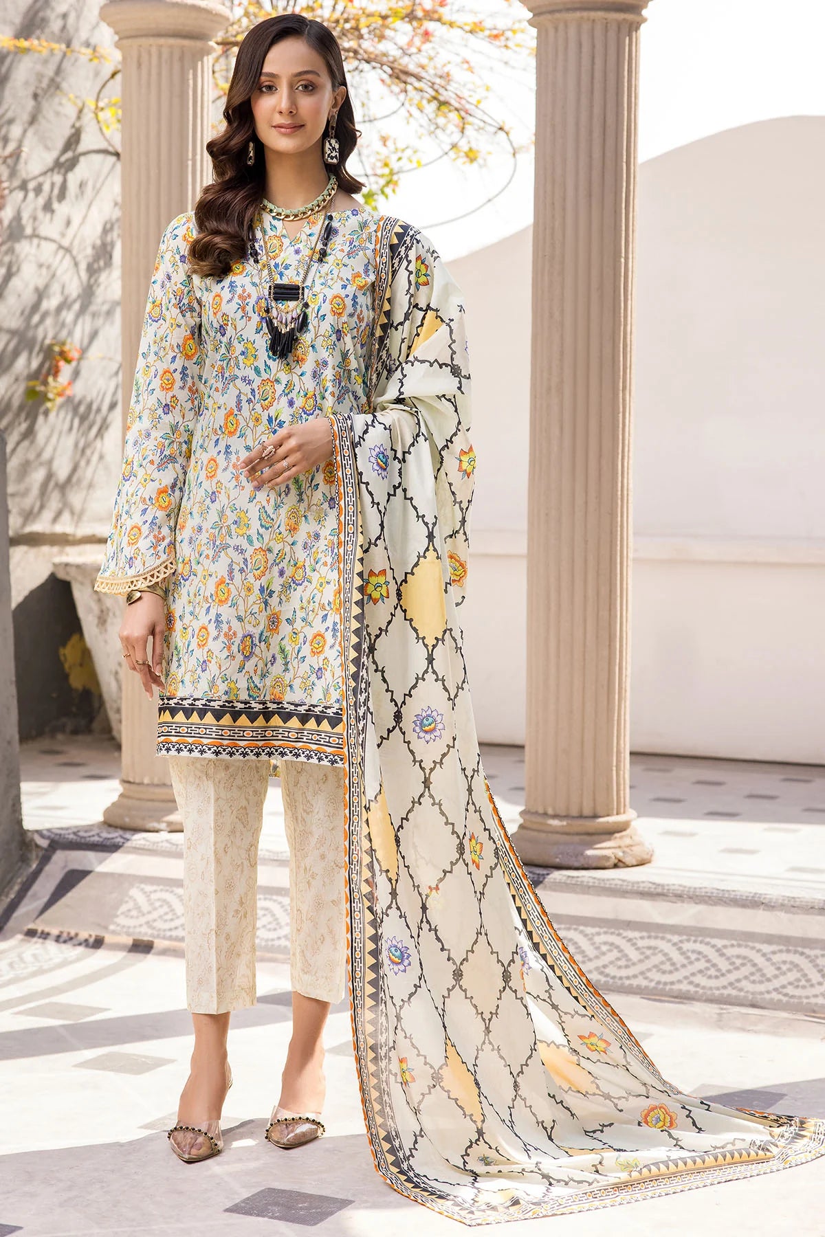 D#3709 Motifz Rang Digital Printed Lawn Collection 323