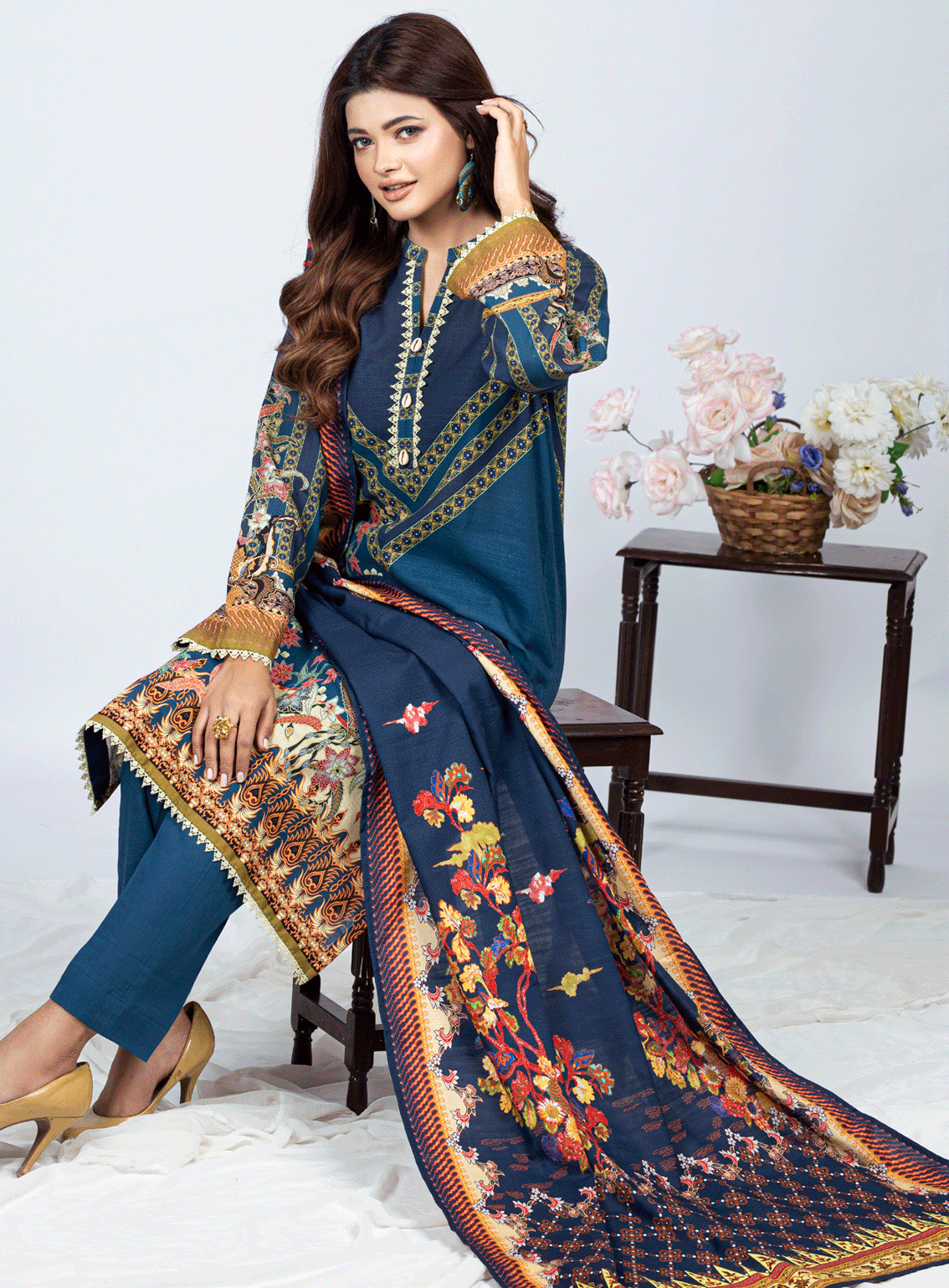 Regalia By Gul Ahmed Printed Khaddar Unstitched 3 Piece Suit GA23RW Royal Fashion