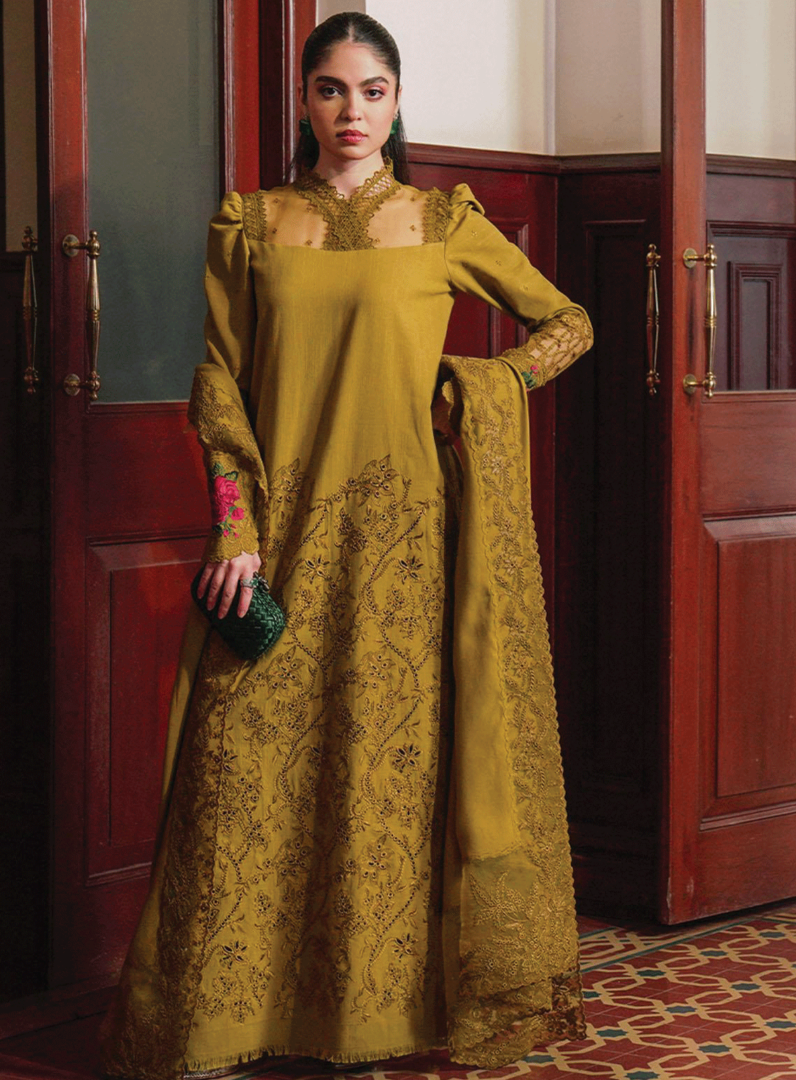 Saira Rizwan Threadwork Khaddar Unstitched 3 Piece Suit - SR23W SR-03 INAYA