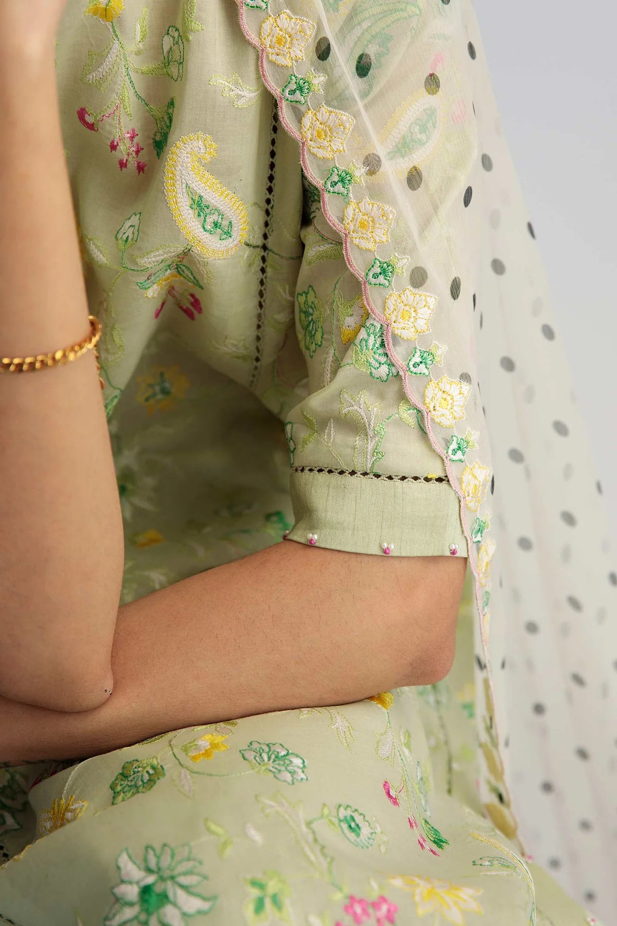 D#1A Zara Shahjahan Coco Emb Lawn Collection 223