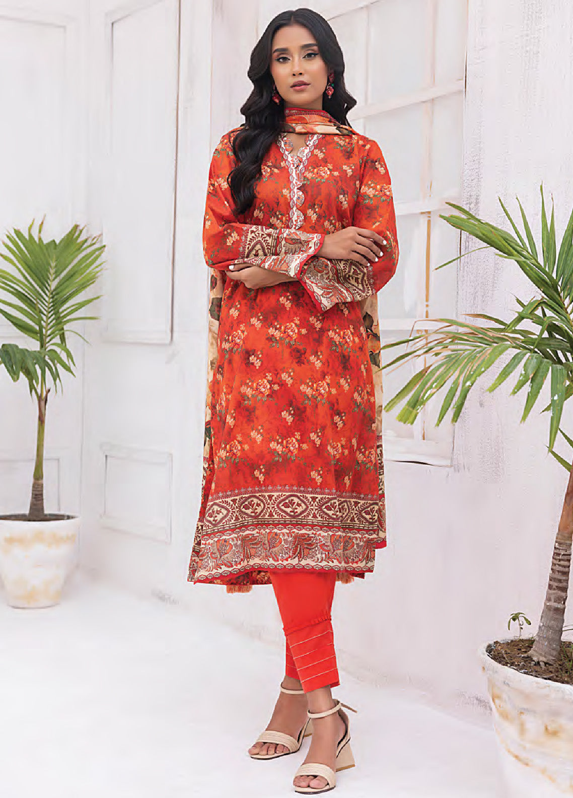 Mirha By MTC A Project of LSM Lakhany Printed Lawn 3 Piece Unstitched Suit MTCLSM24PL-22